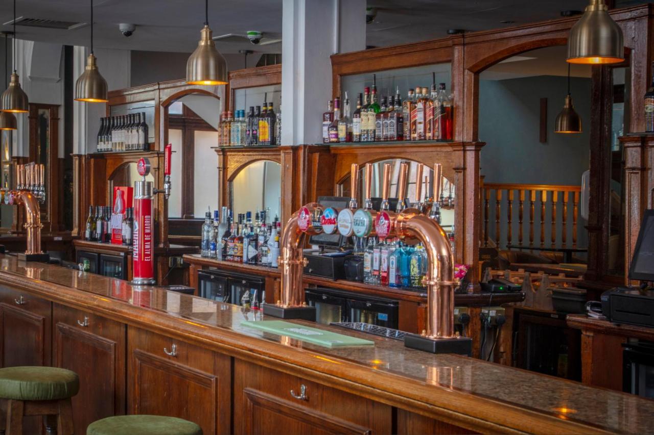 The Crown London, Worldhotels Distinctive 4* Londra