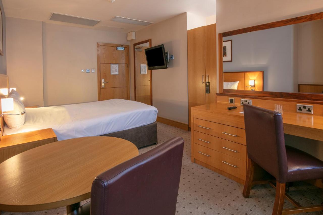 The Crown London, Worldhotels Distinctive 4* Londra